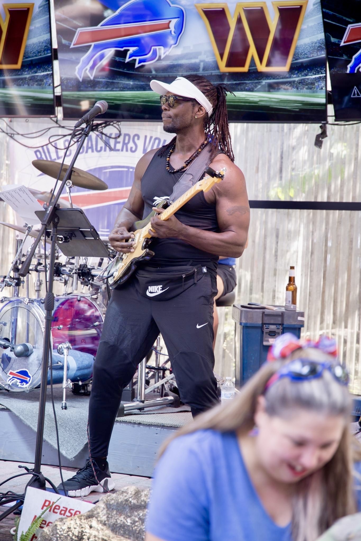 Butch Rolle Nfl Thursday Night Live: The Butch Rolle Experience | Buffalo AKG Art Museum