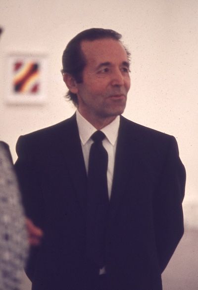 Image of artist Nassos Daphnis