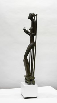 L'Objet invisible (Mains tenant le vide) [Invisible Object (Hands Holding the Void)]
