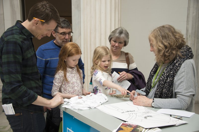 A family at the ArtCart
