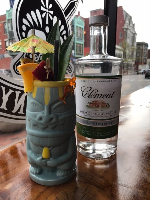 Tiki cocktail