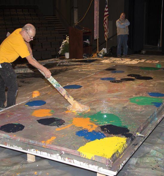 Charles Clough works on Hamburg Arena Painting, 2014.