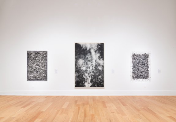 ADAM FUSS アダム・フス「MY GHOST」直筆サイン入り Adam Fuss: Visual Resonance | Buffalo AKG Art Museum アート・デザイン・音楽